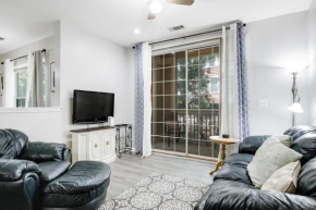 1600 Long Grove